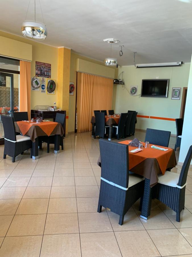 Stanza Vacanza Lo Stadio Sibari Extérieur photo