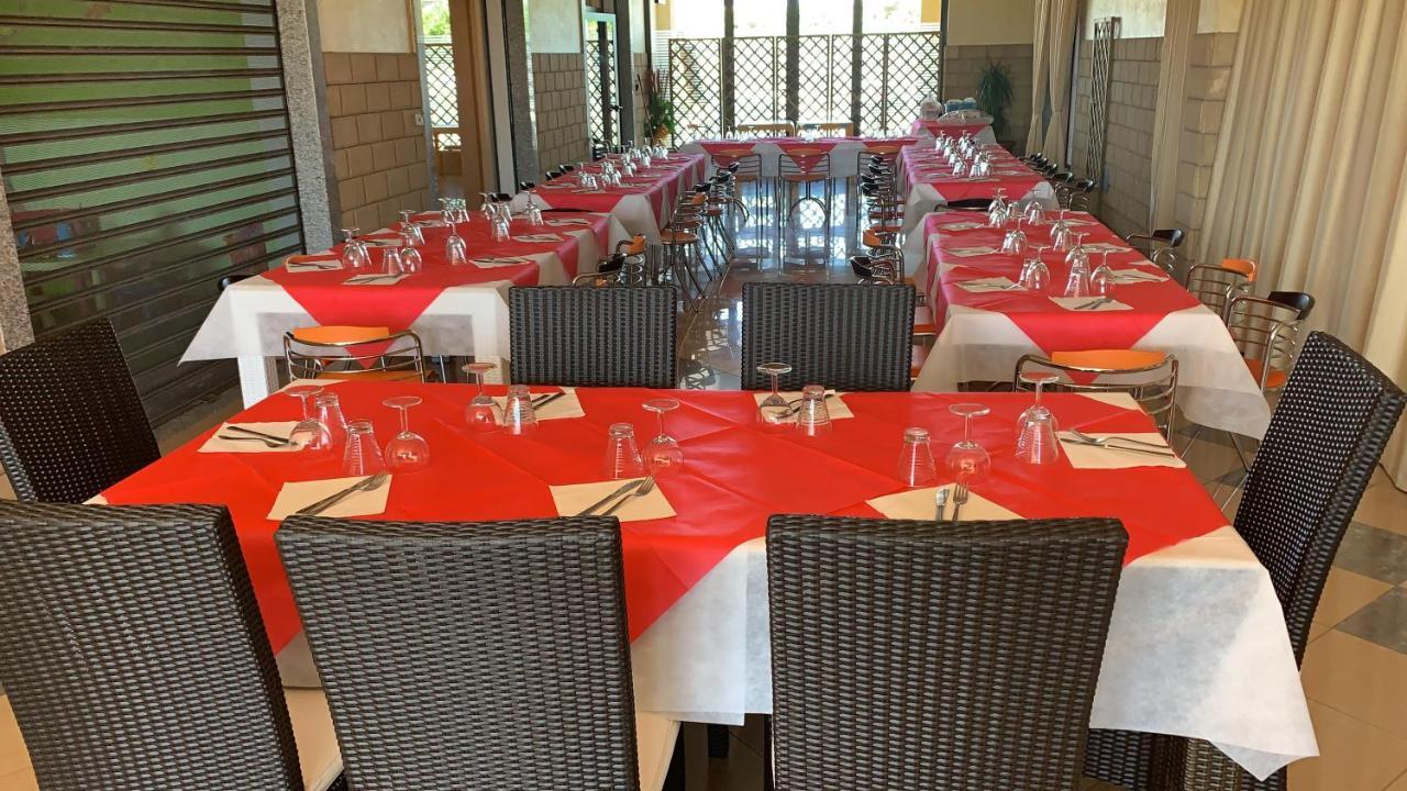 Stanza Vacanza Lo Stadio Sibari Extérieur photo